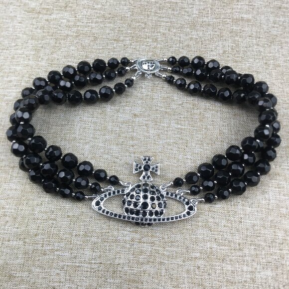 Brand New Vivienne Westwood Three Row Pearl Bas Relief Choker in Black - Picture 2 of 6